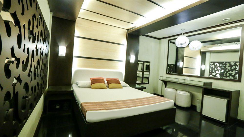Hotel 2016 Manila Ngoại thất bức ảnh