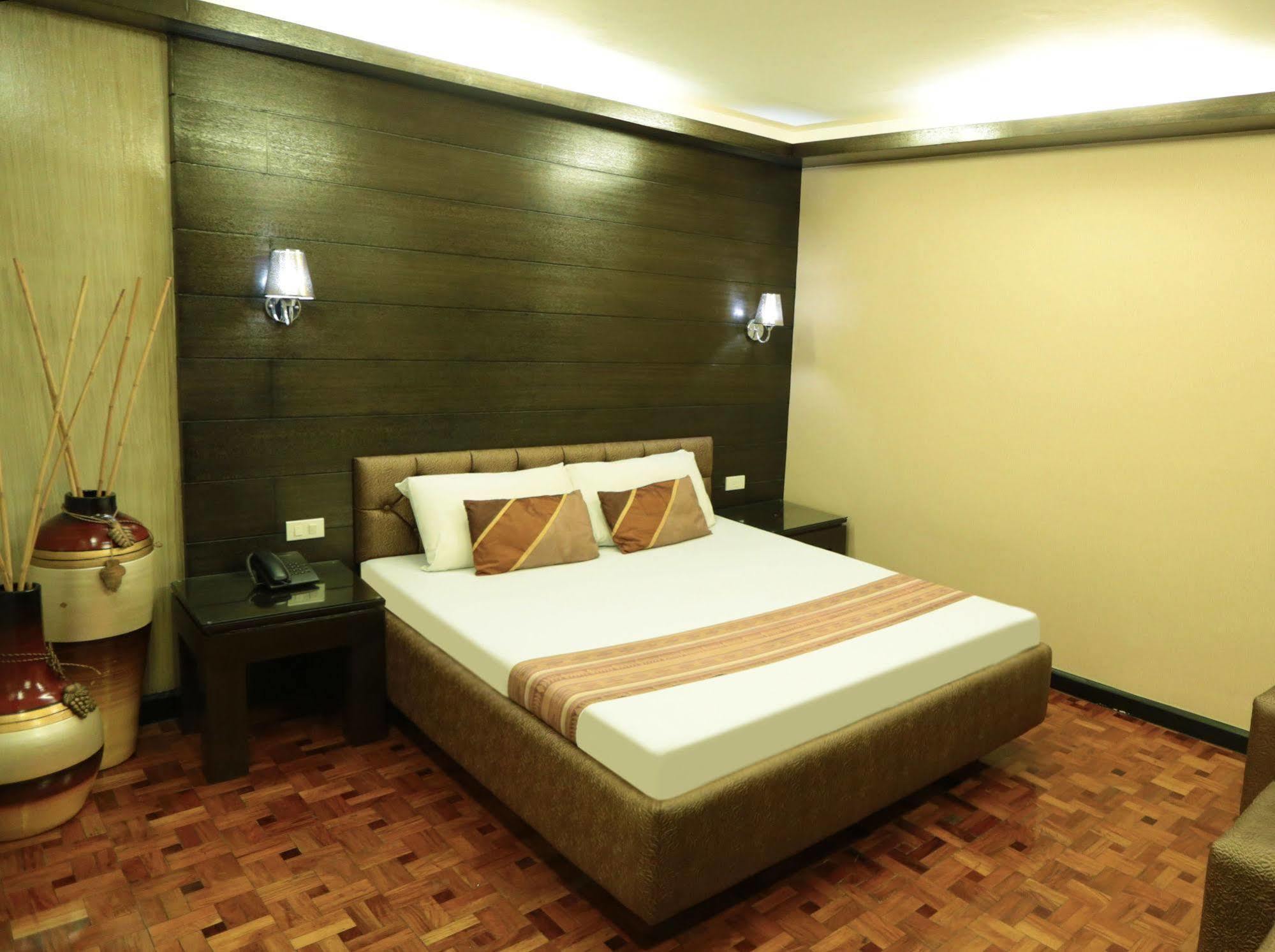 Hotel 2016 Manila Ngoại thất bức ảnh